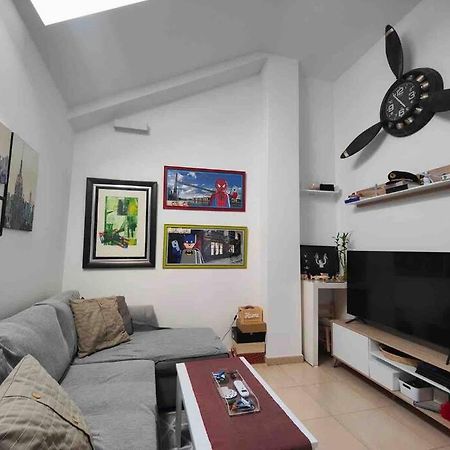Apartamento Recien Reformado En Barajas Pueblo Madrid Exteriér fotografie