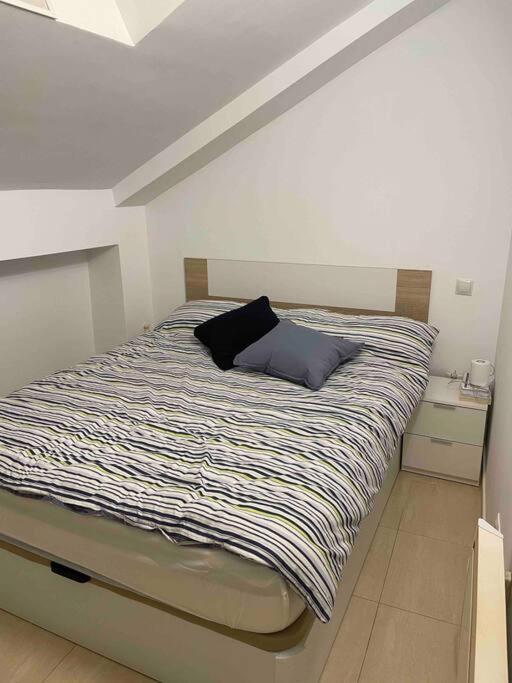 Apartamento Recien Reformado En Barajas Pueblo Madrid Exteriér fotografie