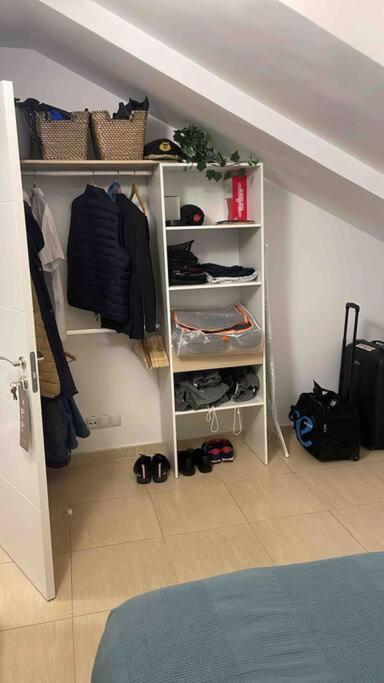 Apartamento Recien Reformado En Barajas Pueblo Madrid Exteriér fotografie