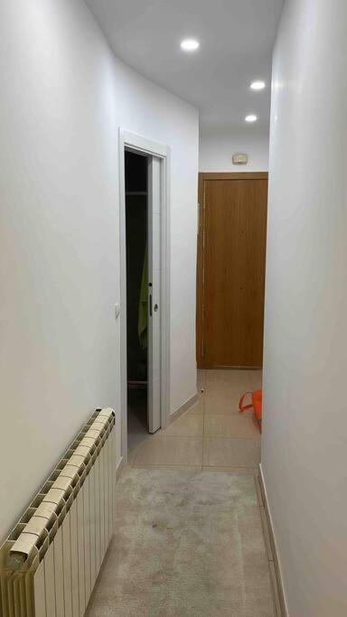 Apartamento Recien Reformado En Barajas Pueblo Madrid Exteriér fotografie